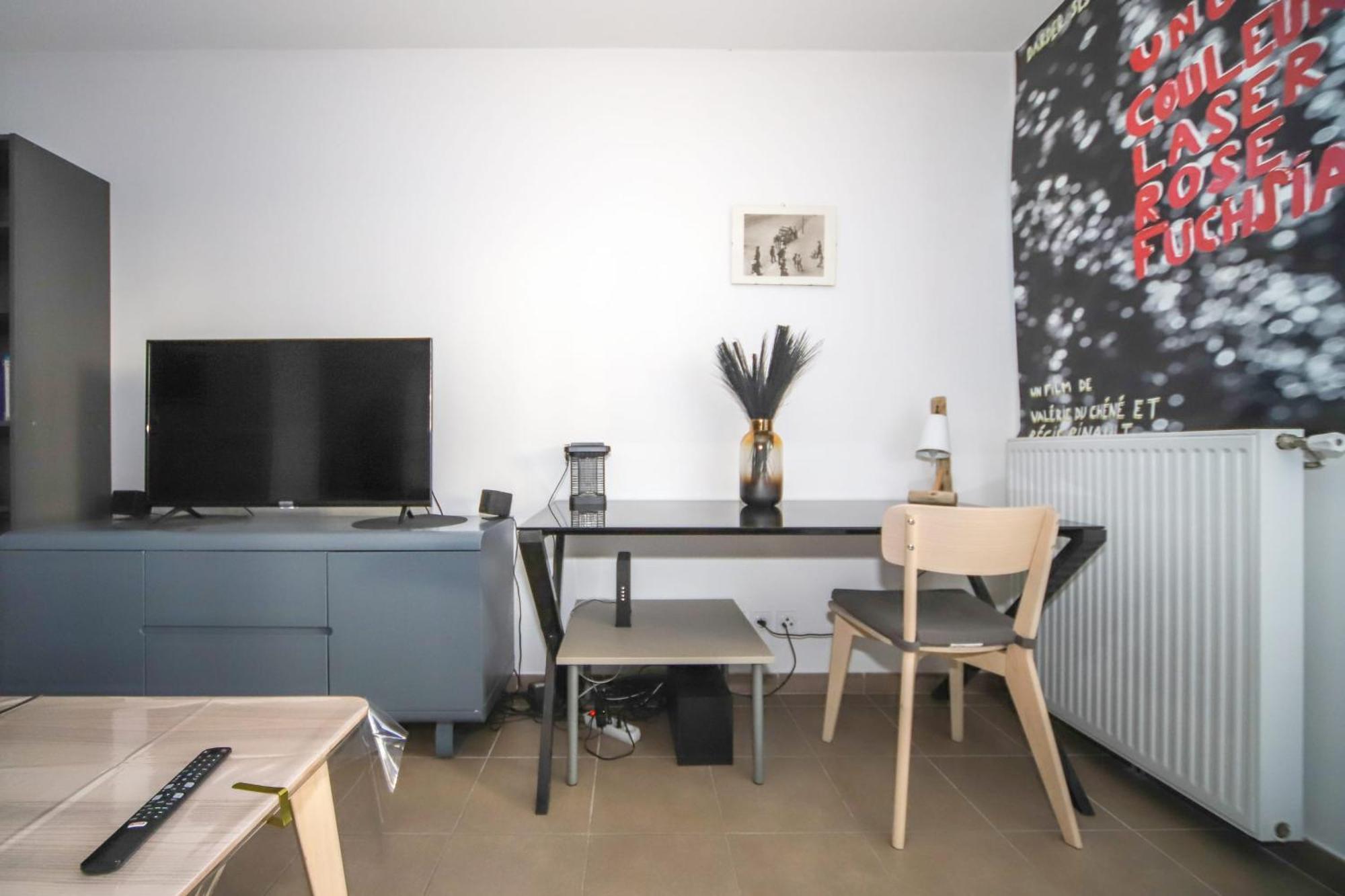 T2 Florescence Proche Montpellier Parking Castelnau-le-Lez Exteriör bild